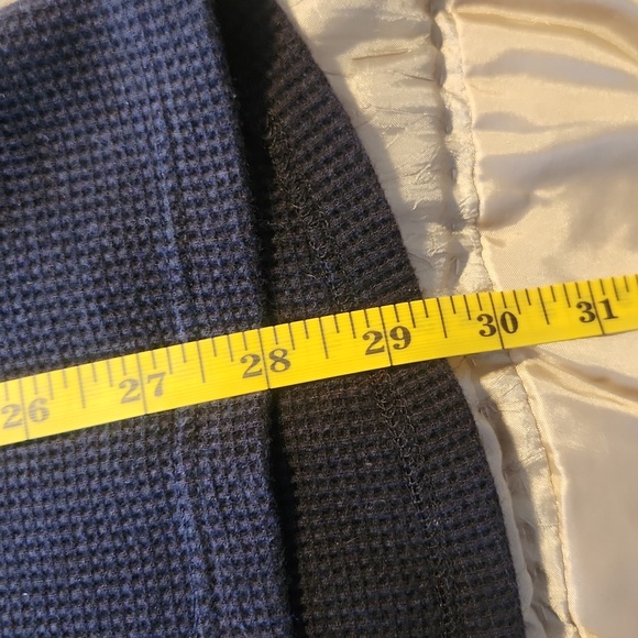 Top - Picture 5 of 8